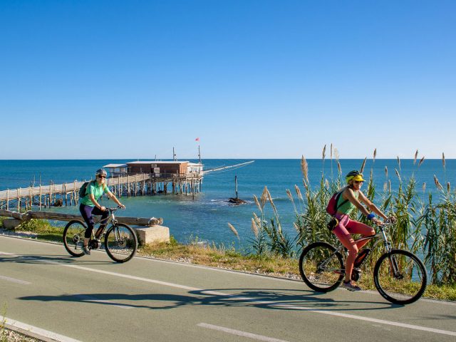 In E-Bike sulla Costa dei Trabocchi