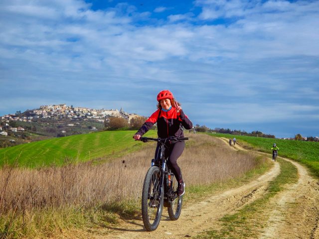 Città Sant’Angelo percorrendo l’antica Via del Sale