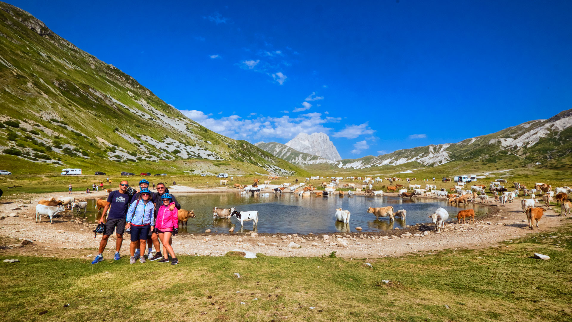 In E-Bike Campo Imperatore - Il Giro dei sette laghetti