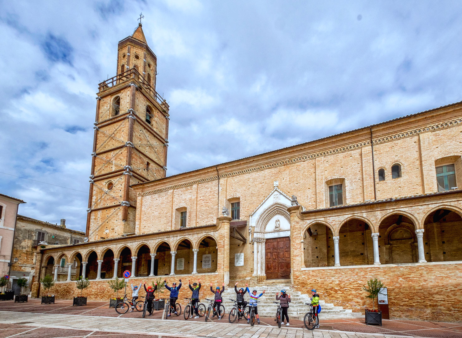 In E-Bike Città Sant’angelo